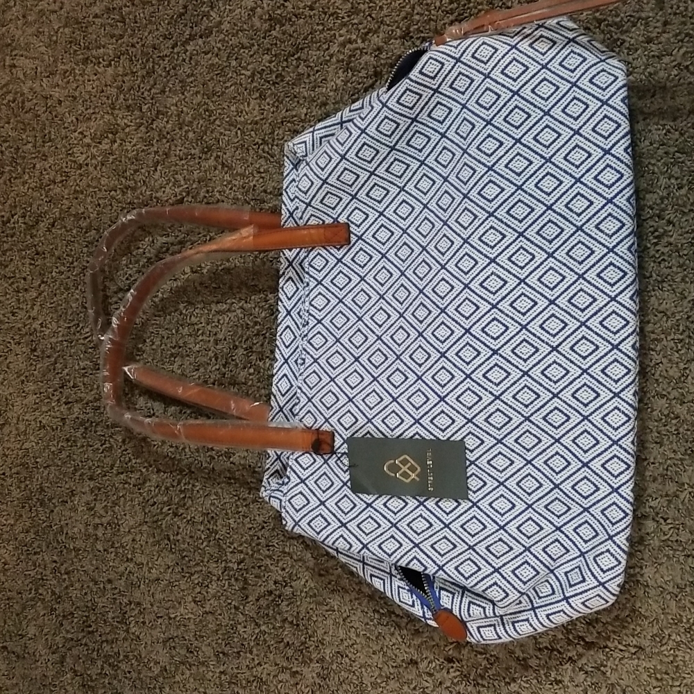 New! Street Level Anchorage Diamond Printed Tote